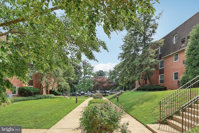 4000 Gypsy Ln Unit 529, Philadelphia, PA 19129 - surrounding community featuring a lawn and stairway