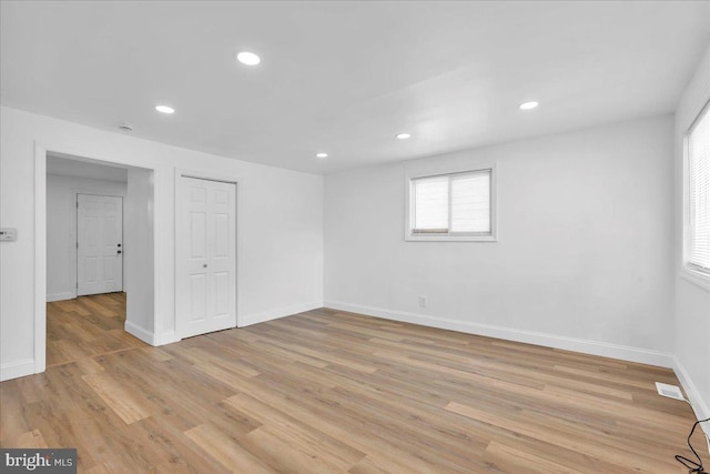 1579 S 8th St, Camden, NJ 08104 - unfurnished room with light wood-style flooring and recessed lighting