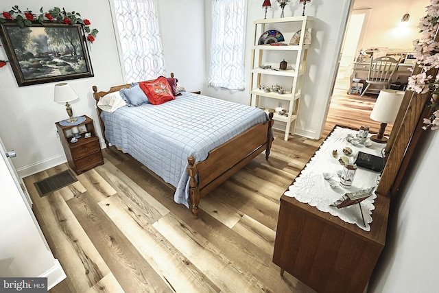 137 S E St, Spring Grove, PA 17362 - bedroom with wood finished floors