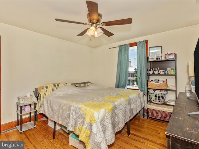 21127 Twin Springs Dr, Smithsburg, MD 21783 - bedroom featuring light wood-style flooring and ceiling fan