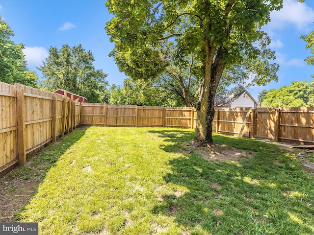 21127 Twin Springs Dr, Smithsburg, MD 21783 - view of fenced backyard