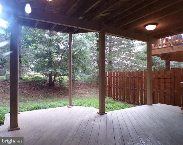 44035 Kings Arms Sq, Ashburn, VA 20147 - view of wooden terrace