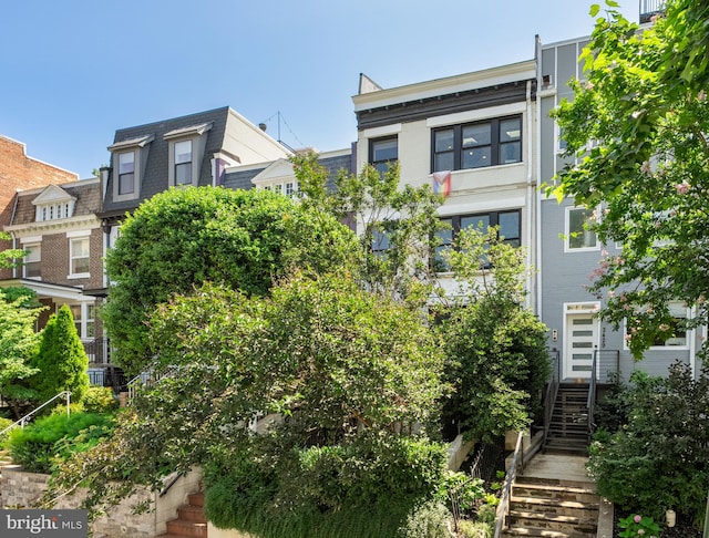 2431 Ontario Rd NW Unit 4, Washington, DC 20009 - view of building exterior featuring stairway