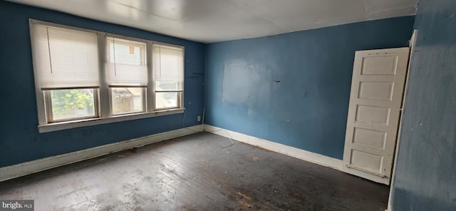 67 Vine St, Trenton, NJ 08638 - empty room with baseboards
