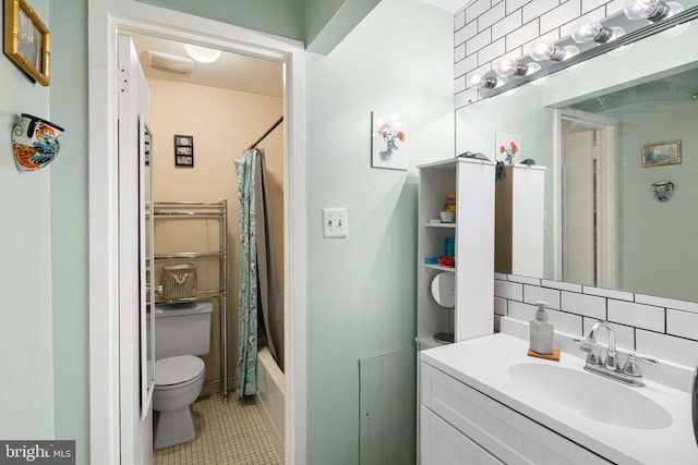 825 N 29th St Unit 5G, Philadelphia, PA 19130 - bathroom with vanity, tile patterned floors, and shower / bath combination with curtain