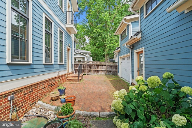 9 E Walnut St, Alexandria, VA 22301 - view of patio / terrace