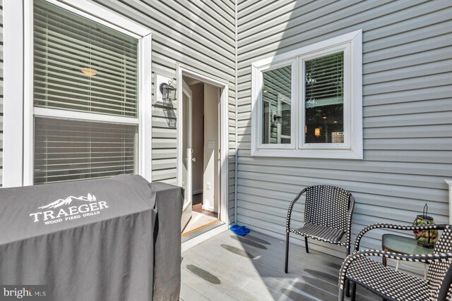 8321 Meadowood Dr, Hanover, MD 21076 - view of patio