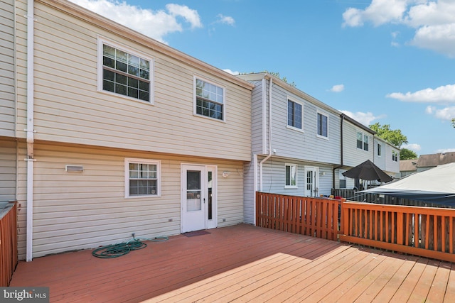 9228 Pinenut Ct, Laurel, MD 20723 - view of wooden terrace