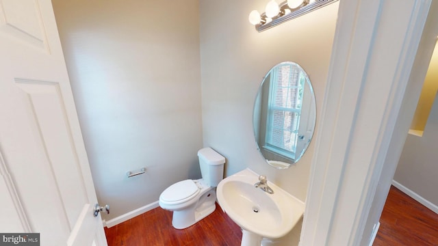 8117 Grayden Ln, Brandywine, MD 20613 - bathroom featuring wood finished floors