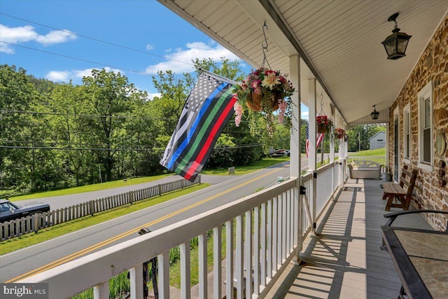 1124 Fairview Dr, Reading, PA 19605 - view of covered porch