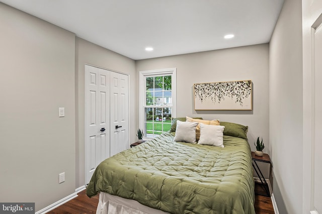 320 Redwood Grove Ct, Millersville, MD 21108 - bedroom with dark wood-style flooring, recessed lighting, and a closet