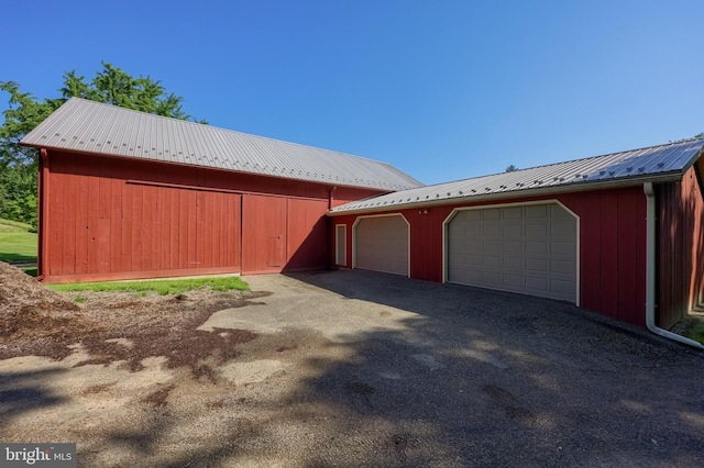 5751 Mount Pisgah Rd, York, PA 17406 - view of detached garage