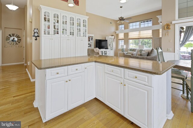 2 Woodlake Ct, Barnegat, NJ 08005