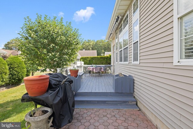 2 Woodlake Ct, Barnegat, NJ 08005