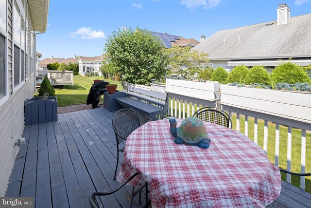 2 Woodlake Ct, Barnegat, NJ 08005