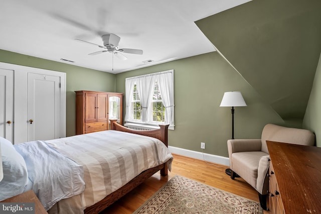 206 E Lake Ave, Baltimore, MD 21212 - bedroom with wood finished floors and ceiling fan