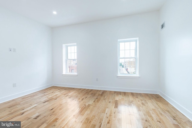 2713 E Huntingdon St, Philadelphia, PA 19125 - spare room featuring light wood-style flooring and recessed lighting
