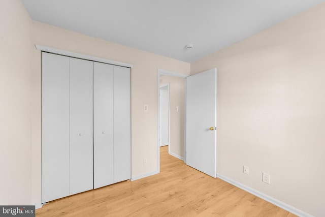 2802B Yarmouth Ln, Mount Laurel, NJ 08054 - unfurnished bedroom with light wood finished floors and a closet