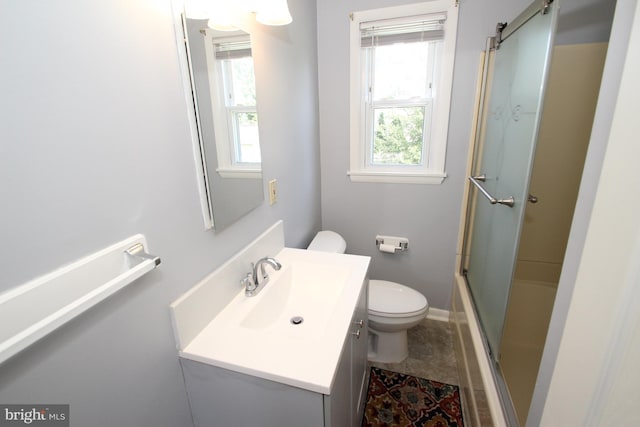 804 N Augustine St, Wilmington, DE 19804 - bathroom featuring vanity, healthy amount of natural light, and enclosed tub / shower combo