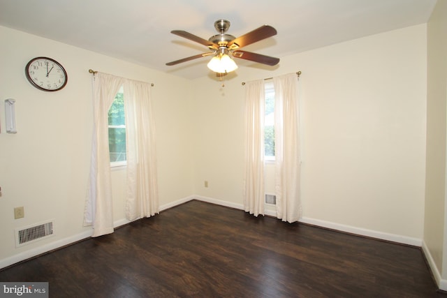 804 N Augustine St, Wilmington, DE 19804 - empty room with dark wood finished floors and a ceiling fan