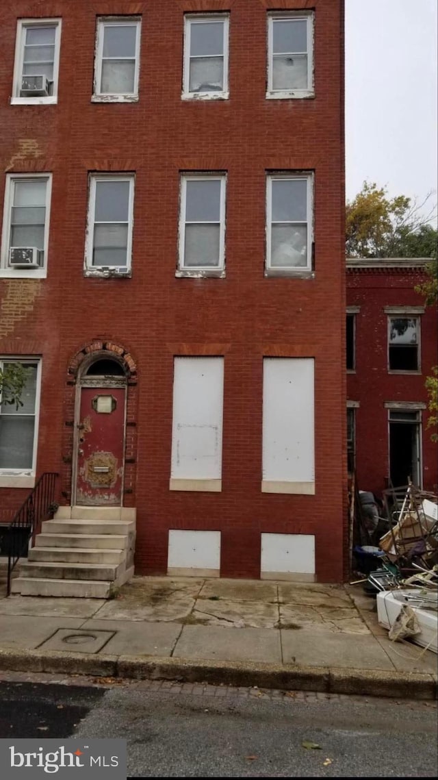 1307 Division St, Baltimore, MD 21217 - view of front of house featuring brick siding and entry steps