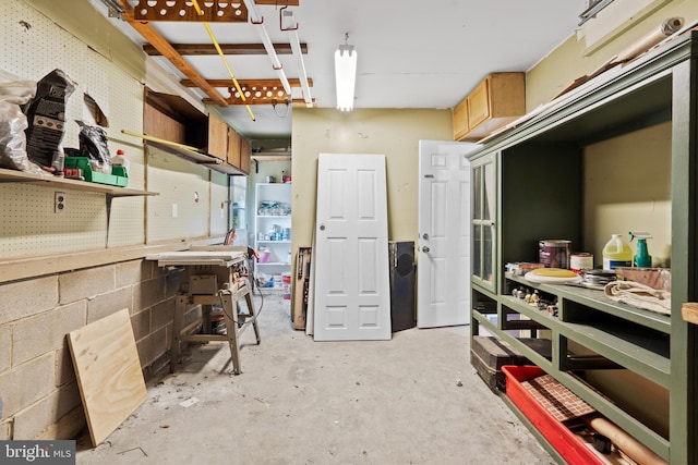 643 Comly Ave, Langhorne, PA 19047 - basement with a workshop area
