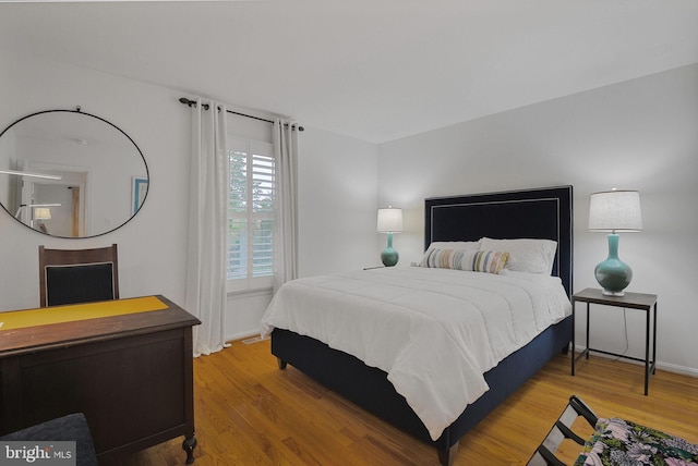 15508 Summer Grove Ct, Gaithersburg, MD 20878 - bedroom with wood finished floors