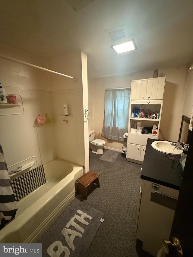 71 Rock Rd, Pine Grove, PA 17963 - full bath featuring vanity and shower / bathtub combination with curtain