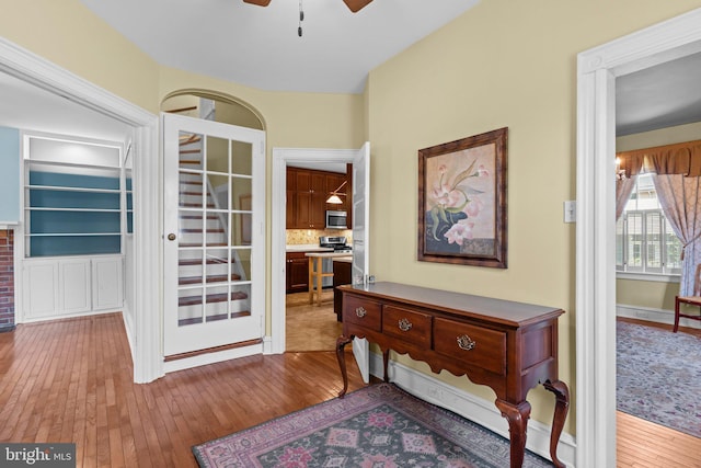 101 Cliff Ter, Wyncote, PA 19095 - corridor with hardwood / wood-style flooring
