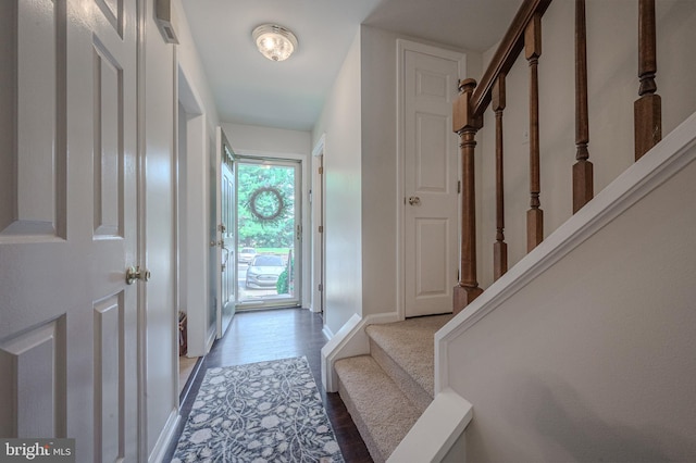 642 Lamplighter Way, Hockessin, DE 19707 - entryway featuring stairway and wood finished floors