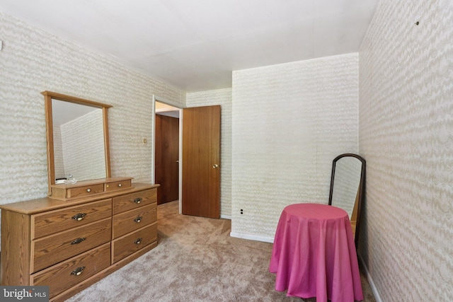 21 Hemmings Way, Lawnside, NJ 08045 - carpeted bedroom with wallpapered walls