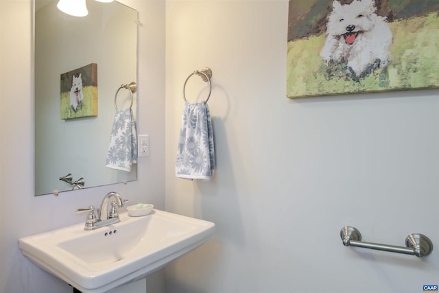 324 NW 8th St, Charlottesville, VA 22903 - bathroom with a sink