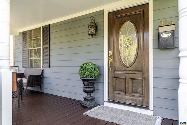 324 NW 8th St, Charlottesville, VA 22903 - entrance to property with covered porch