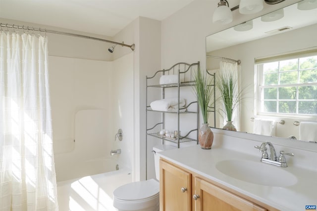 324 NW 8th St, Charlottesville, VA 22903 - full bathroom with vanity and shower / tub combo with curtain