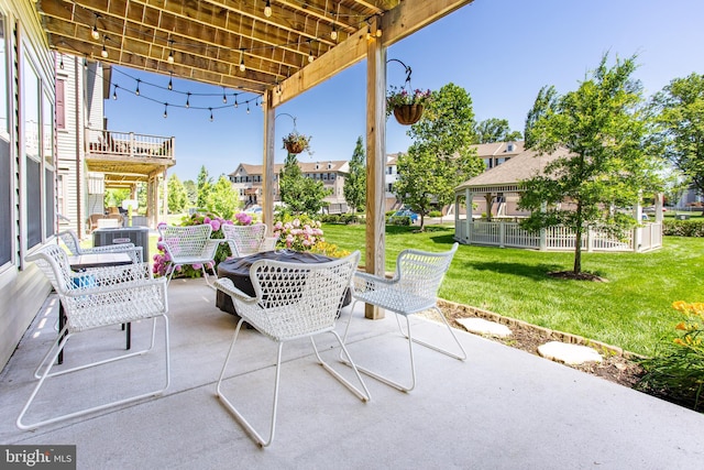 415 Tall Oaks Dr, Warminster, PA 18974