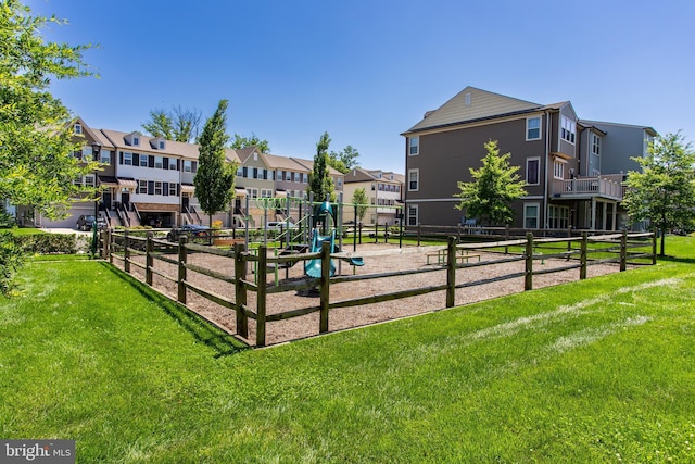 415 Tall Oaks Dr, Warminster, PA 18974
