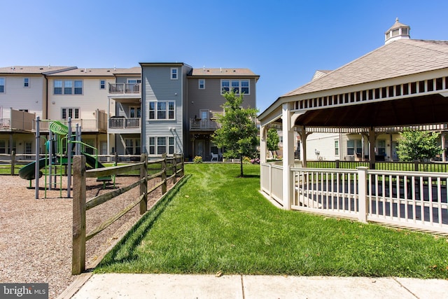 415 Tall Oaks Dr, Warminster, PA 18974