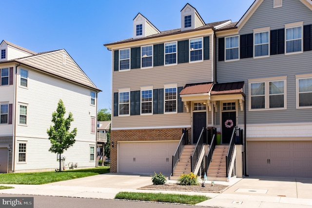 415 Tall Oaks Dr, Warminster, PA 18974