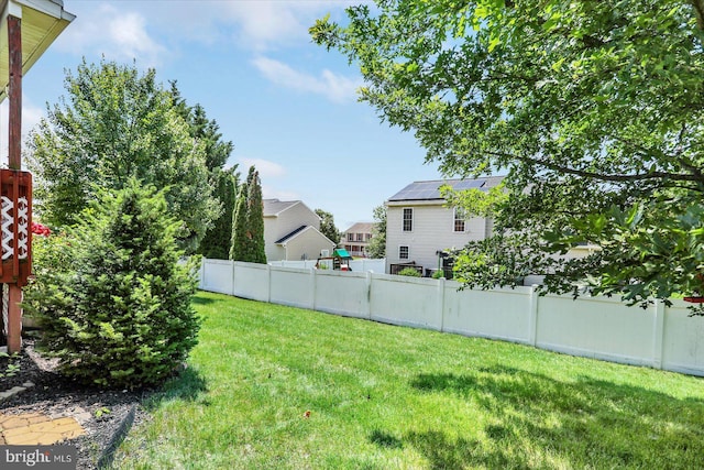60 Joan Dr, York, PA 17404 - view of yard