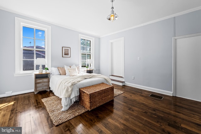 239 W Lafayette Ave, Baltimore, MD 21217 - bedroom with dark wood-style floors and ornamental molding