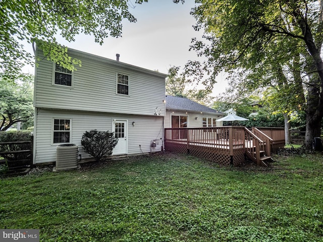 14901 Joshua Tree Rd, North Potomac, MD 20878 - rear view of house featuring a wooden deck