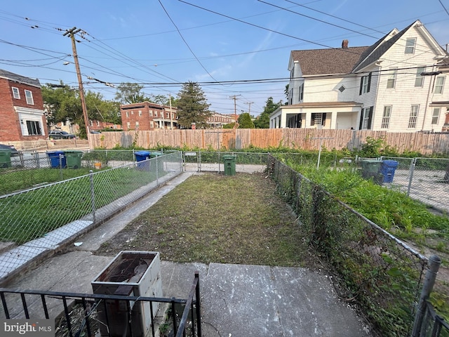 4706 Alhambra Ave, Baltimore, MD 21212 - view of yard