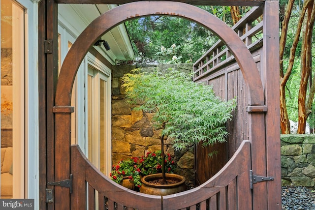 2723 Washington Ave, Chevy Chase, MD 20815 - exterior view