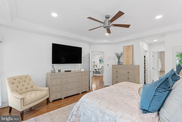 10111 Ballynahown Cir, Fairfax, VA 22030 - bedroom with wood finished floors, a walk in closet, recessed lighting, ornamental molding, and a ceiling fan