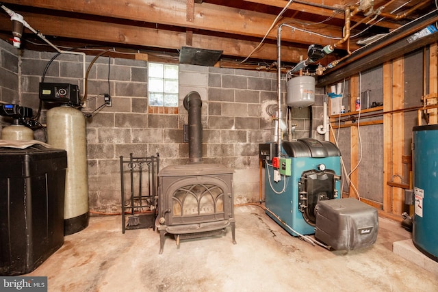 860 Temple Rd, Pottstown, PA 19465 - utility room featuring a heating unit and water heater