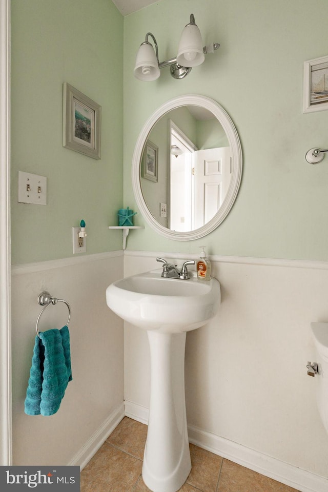 5 Charcoal Ln, Mohnton, PA 19540 - bathroom featuring tile patterned flooring and a sink