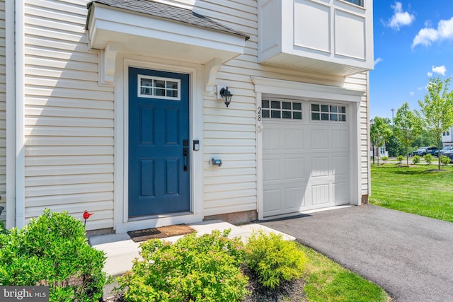 28 Boot Ln, Gilbertsville, PA 19525 - entrance to property with a garage and asphalt driveway