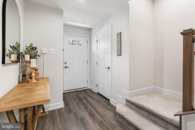 28 Boot Ln, Gilbertsville, PA 19525 - foyer with dark wood-style flooring and baseboards