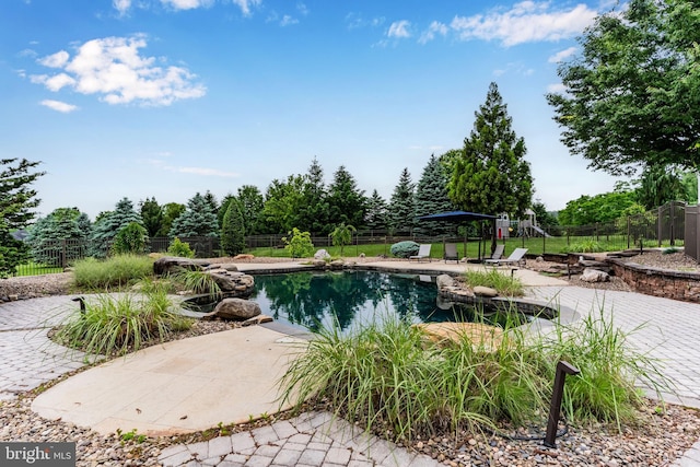 2740 Allen Glen Dr, Mechanicsburg, PA 17055 - view of swimming pool with a patio area