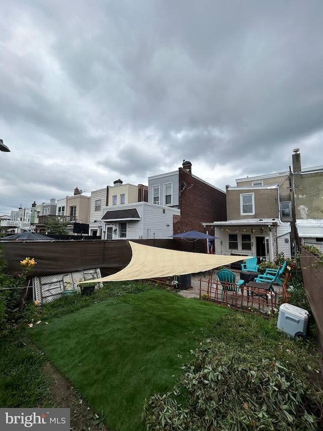 3030 Edgemont St, Philadelphia, PA 19134 - view of green lawn